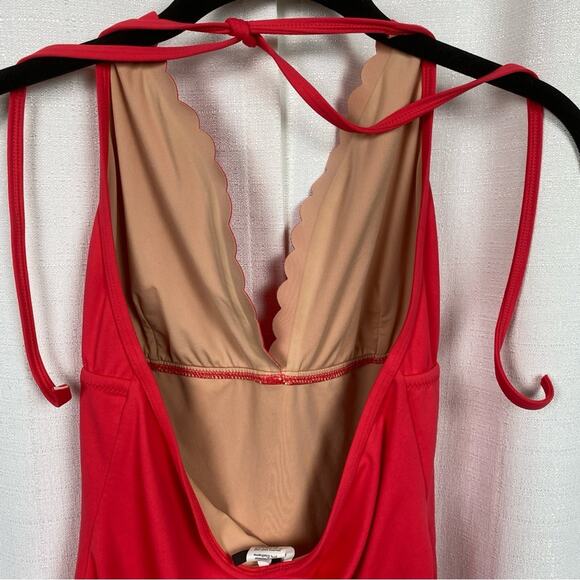 J.Crew Coral Scalloped V Neck One Piece Swimsuit Sz.8 - Picture 11 of 16